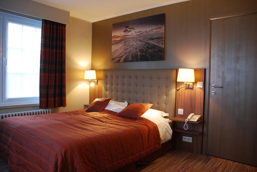 Hotel Rubens Де Хаан Екстериор снимка